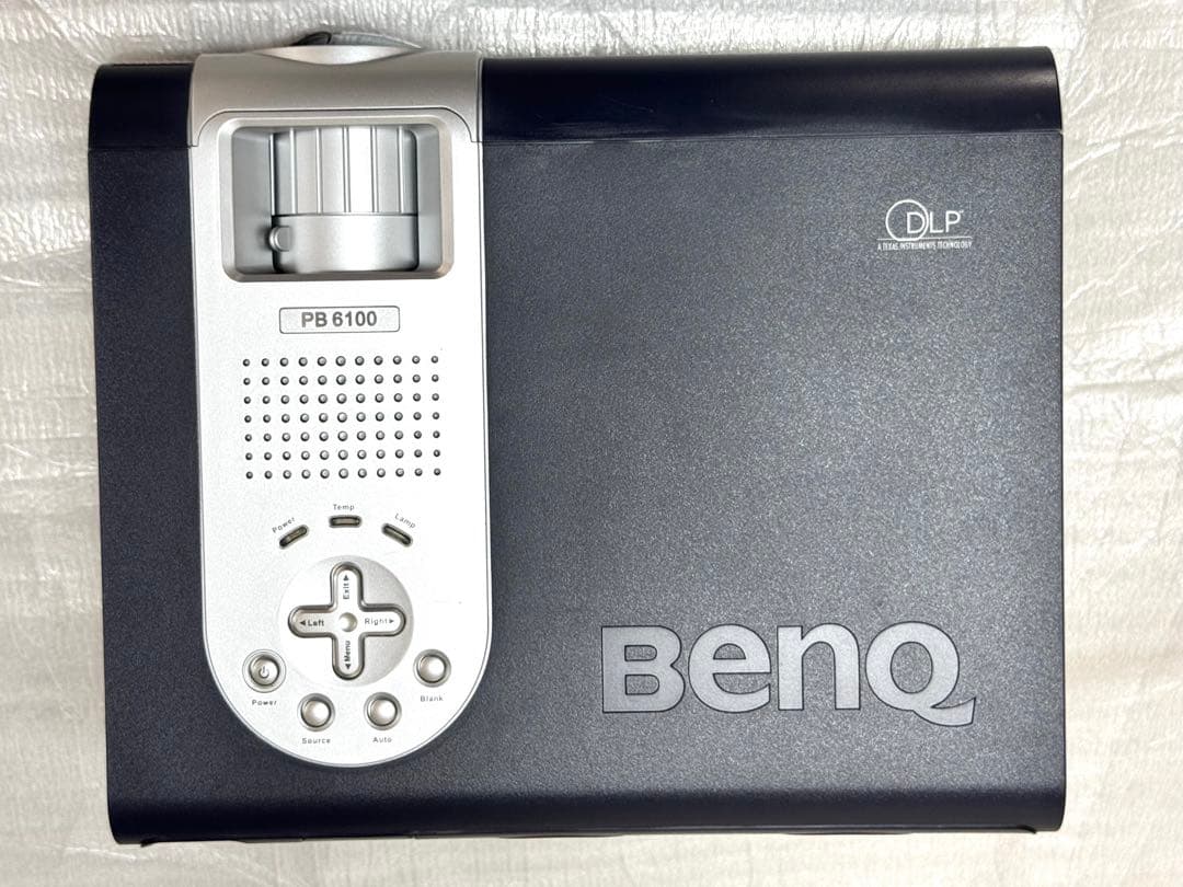BenQ PB6100 デジタルプロジェクター キャリングバッグ付き