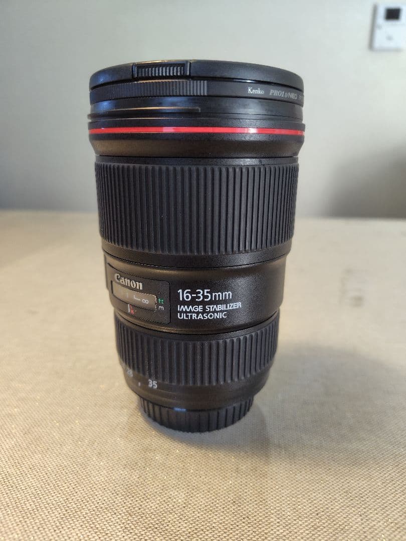 Canon EF 16-35mm f/4L IS USM ズームレンズ