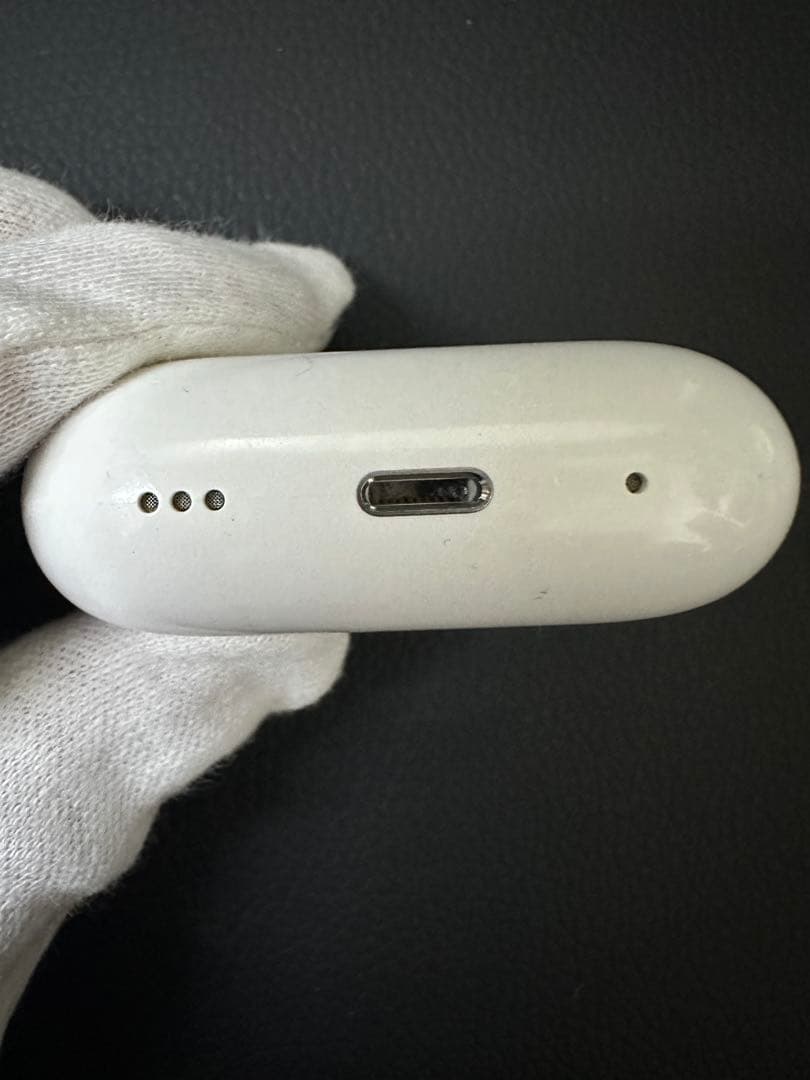 動作確認済　Air Pods Pro 第2世代　右イヤホン　ケース　A2698
