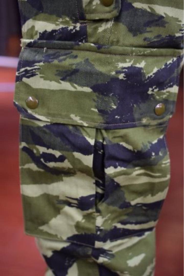 リアルマッコイズ　リザードカモ　カーゴパンツ