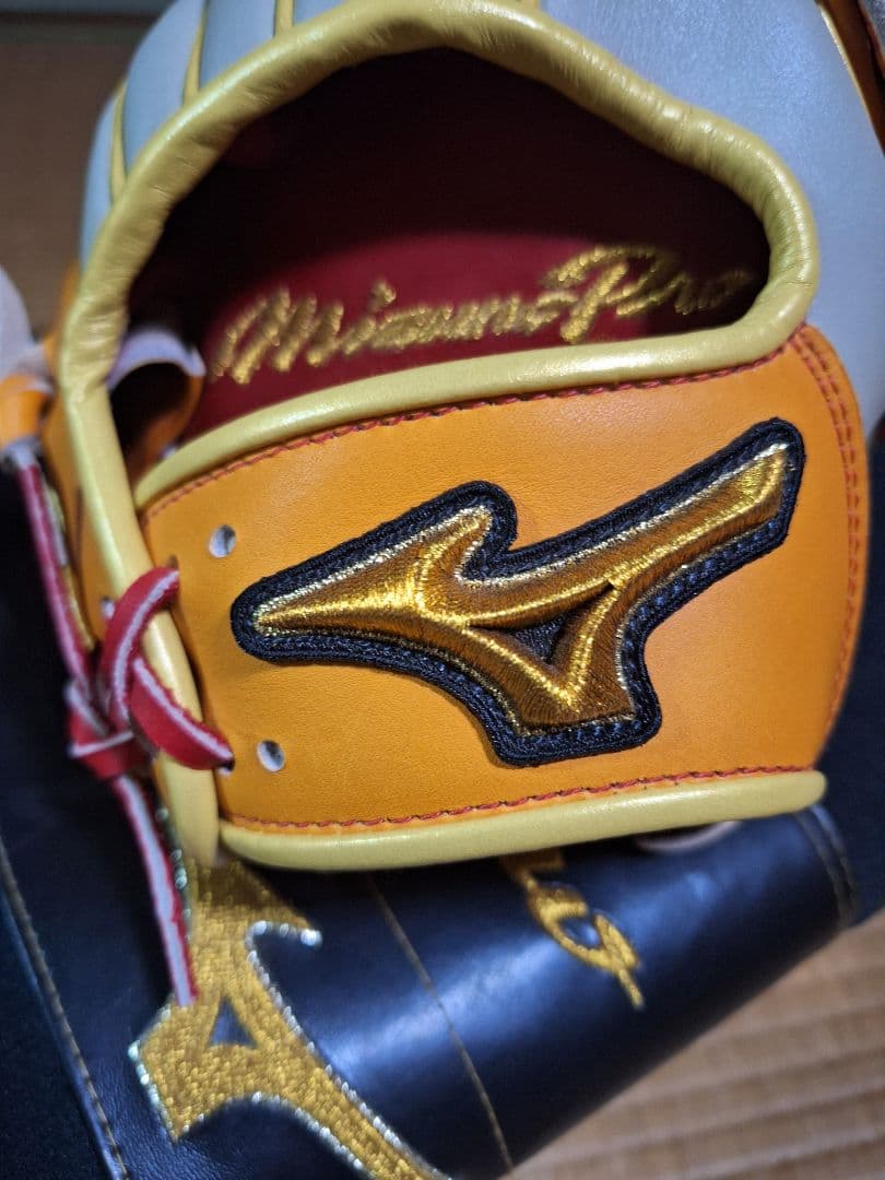 ミズノプロ　軟式オプションオーダーグラブ　内野タティスJr.モデル