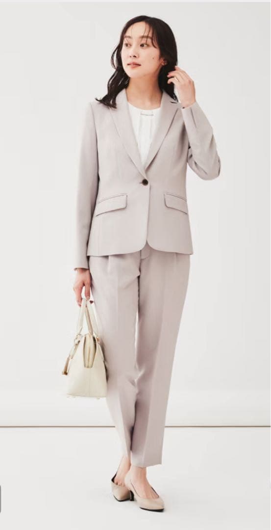 新品未使用❤️タグ付UNTITLED ✨ライトウェイト テーラードジャケット#仕事