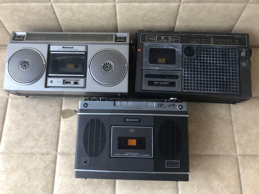 SONY CF-2550 ラジカセなどまとめて3台ジャンク(G25)