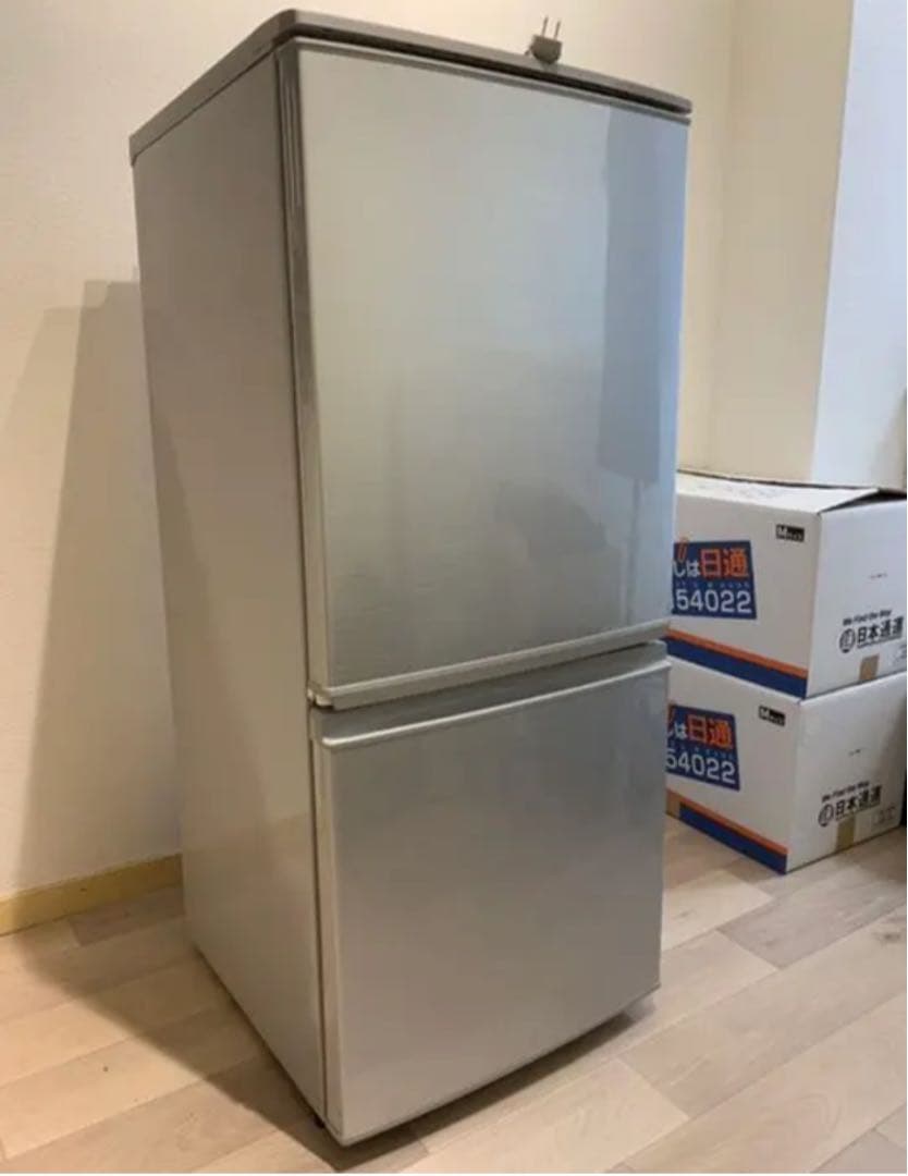 SHARP  冷蔵庫   2016年製  美品です！(*^^*)