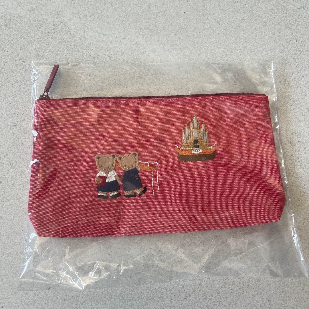 【新品未使用希少品】familiar✖️甲南女子学園　ポーチ