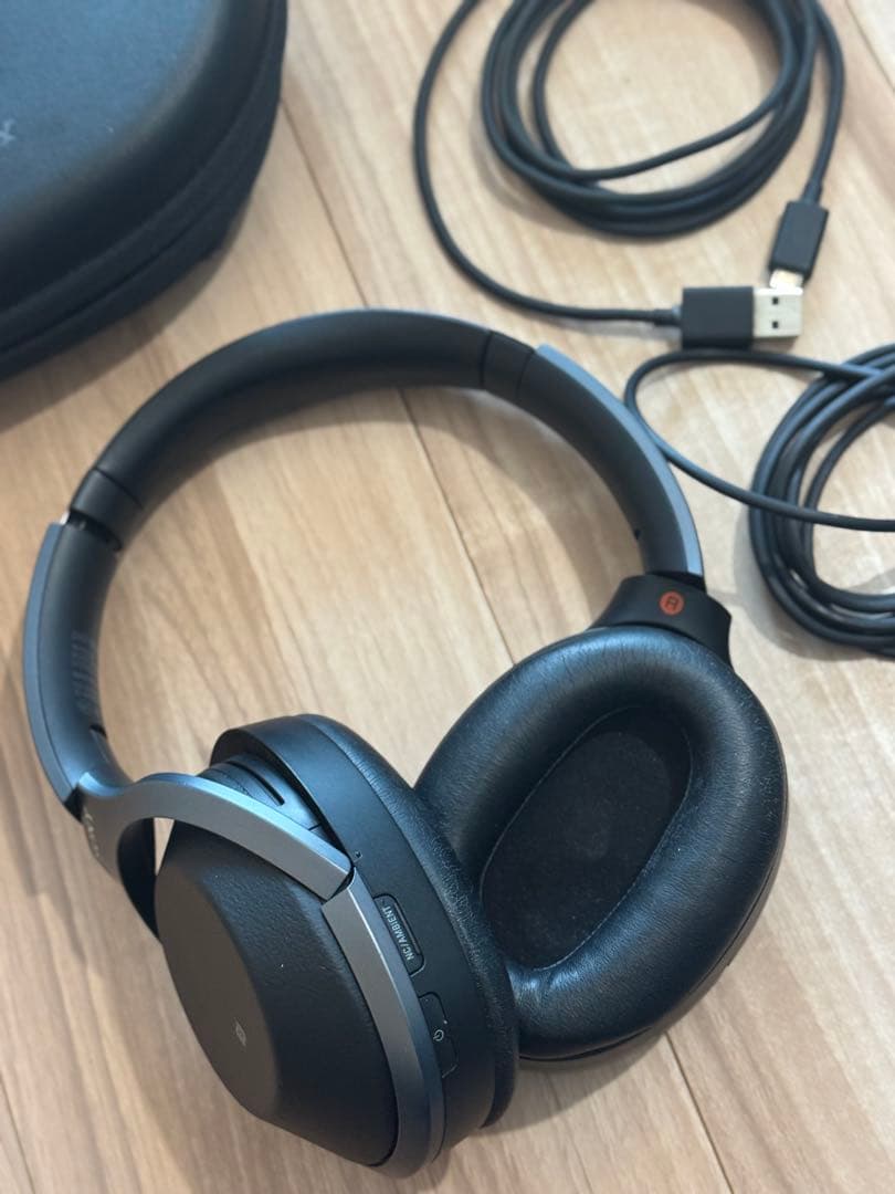 ソニー ワイヤレスノイズキャンセリングヘッドホン WH-1000XM2