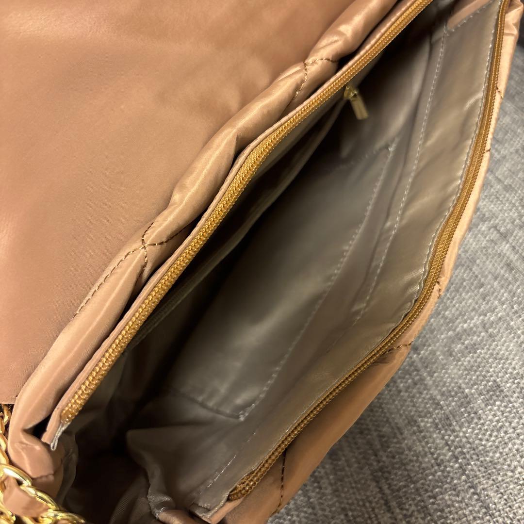 OUTDOOR SLOBE別注 キルティングショルダーバッグ