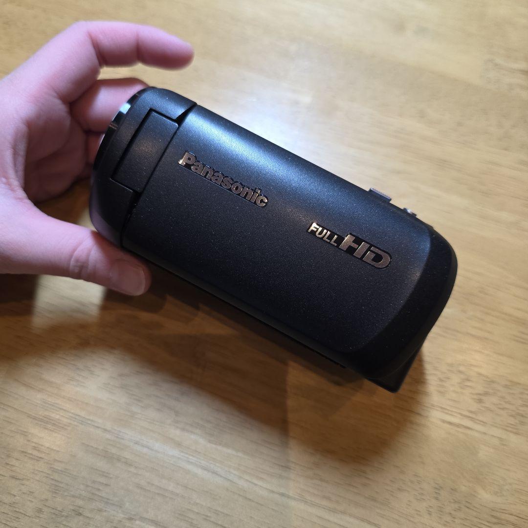 値下げしました！Panasonic Full HD ビデオカメラ 本体
