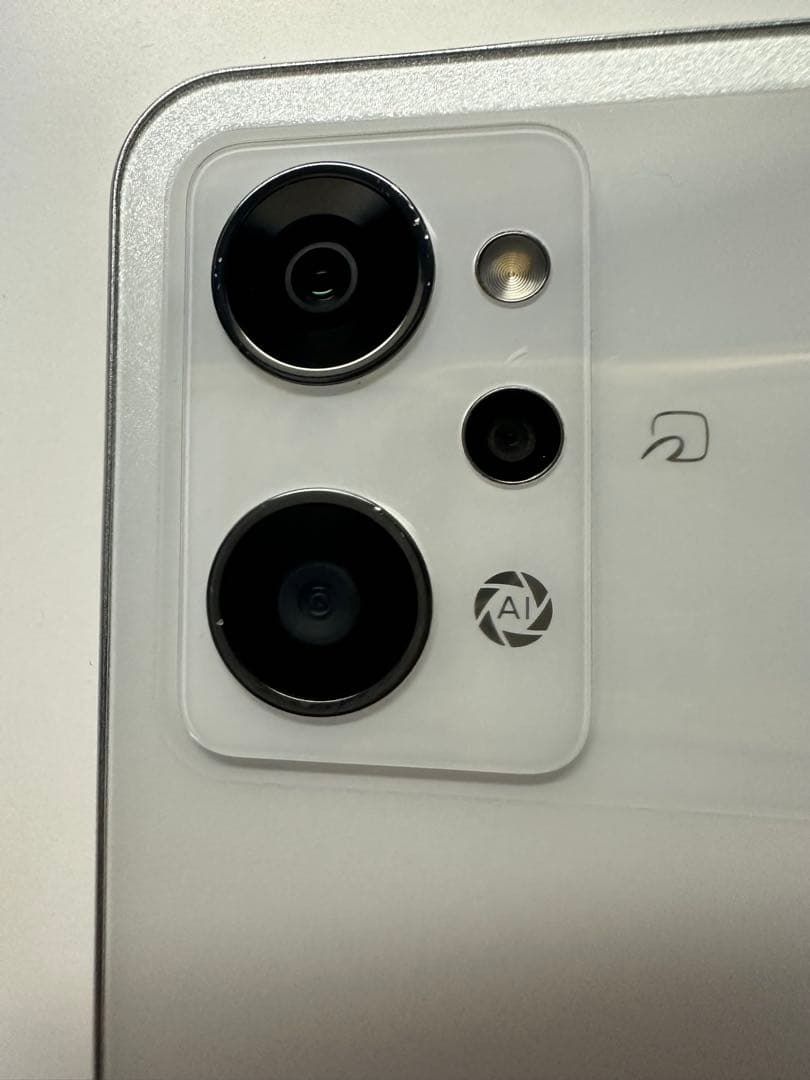 OPPO スマートフォン シルバー 本体