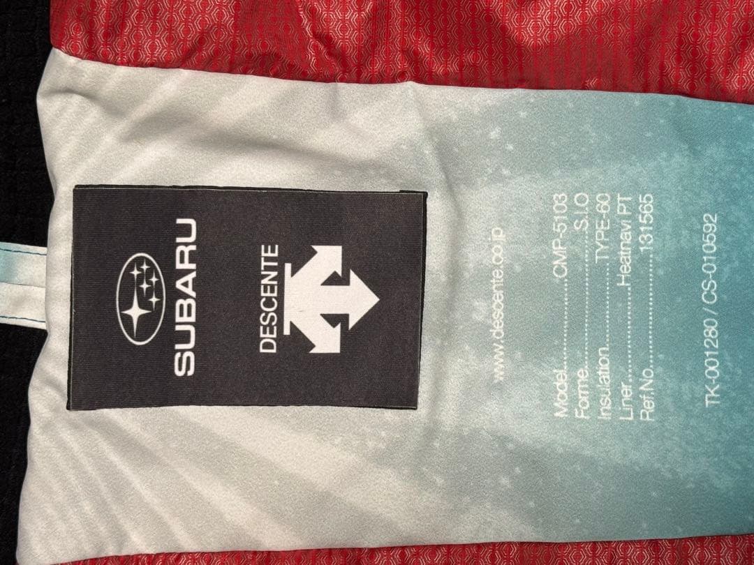 デサントSUBARU スキーウェア Lサイズ上下セット
