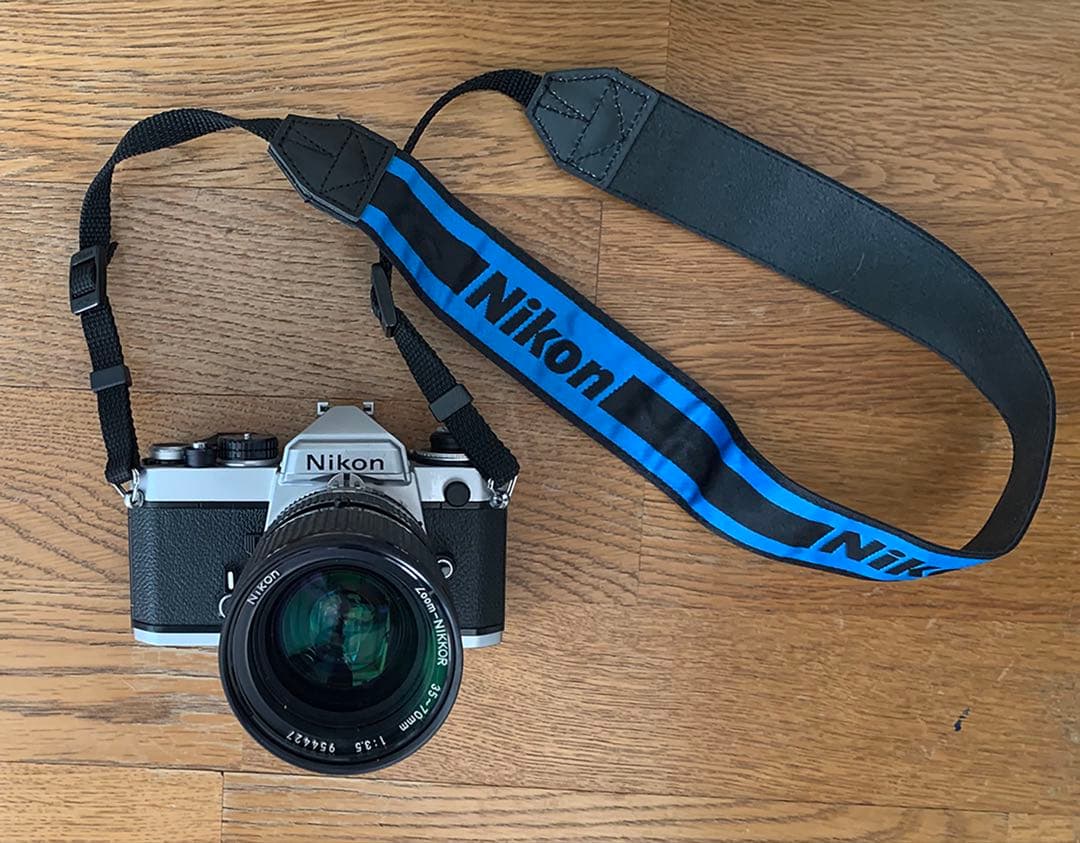 Nikon 一眼レフカメラ 70-210mmレンズ付き