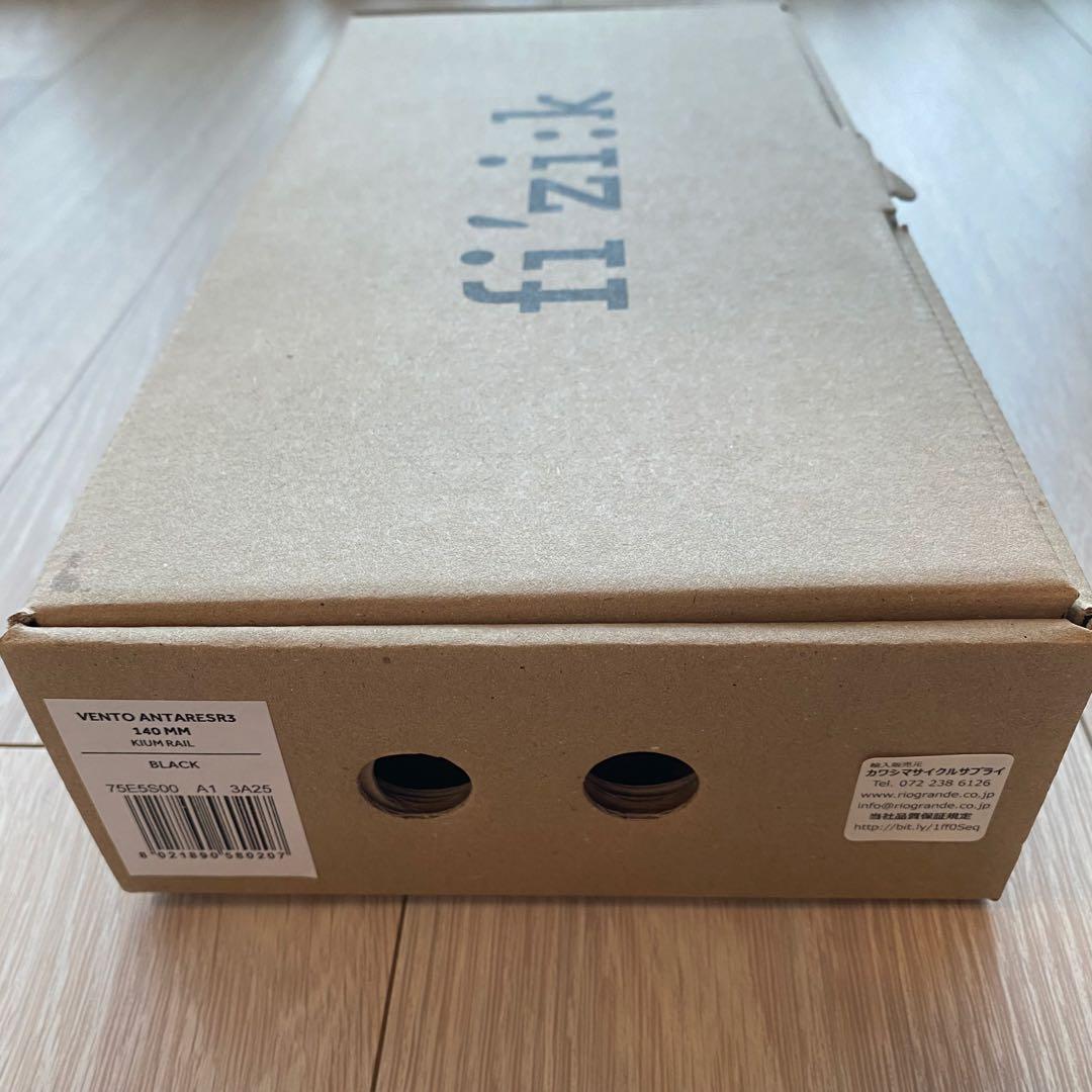 fi’zi:k VENTO ANTARES R3 140mm フィジーク サドル