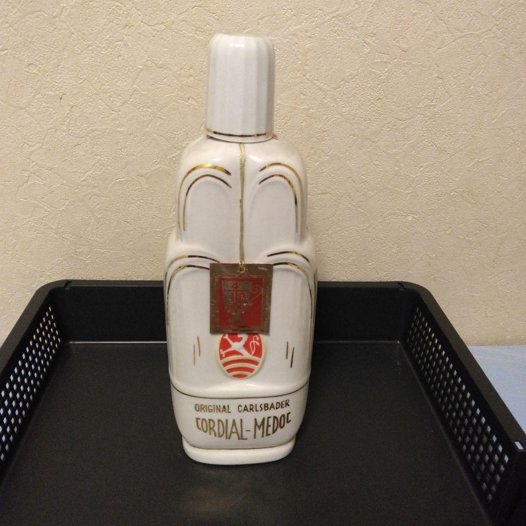 Carlsbad Cordial-Medoc ホワイトボトル