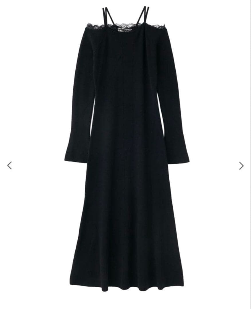 新品タグ付　COCODEAL レースディティールオフショルニットワンピース