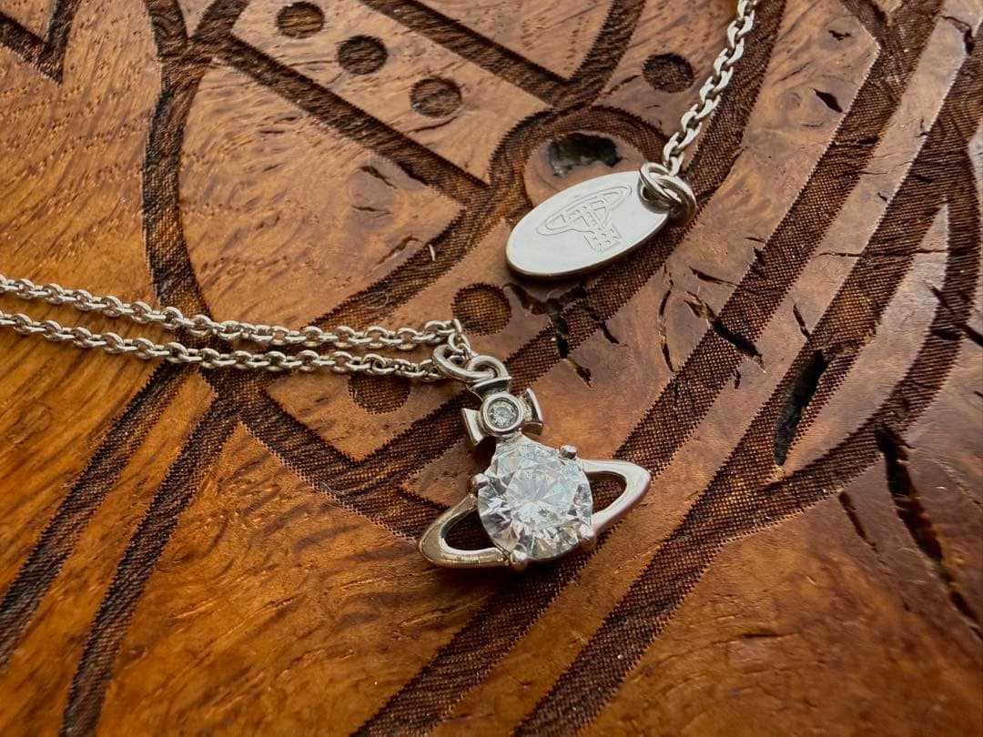 美品シルバー/正規品VivienneWestwood オーブ/レイナネックレス