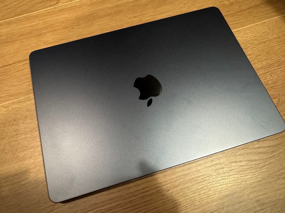 MacBook Air M2 13.6in 512GB ミッドナイト