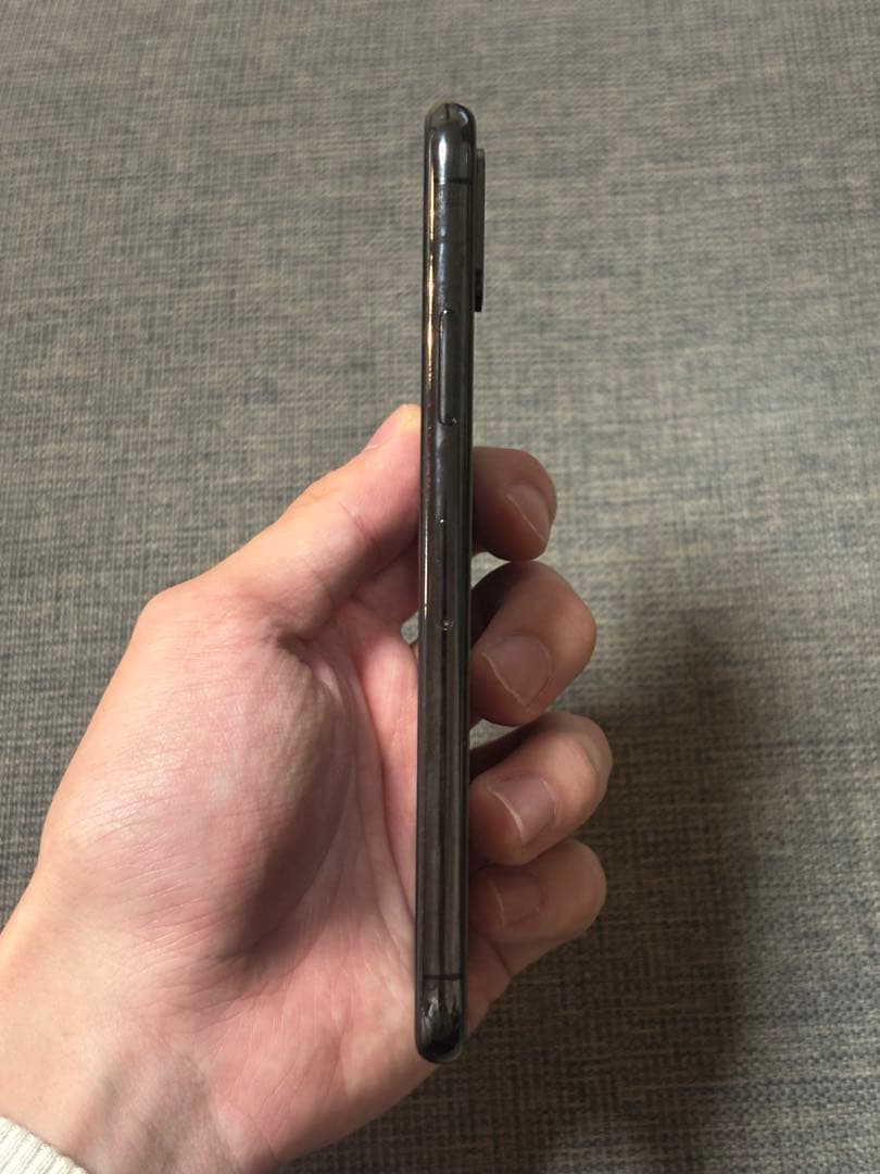 iPhone XS 本体 64GB SIMフリー　スペースグレイ