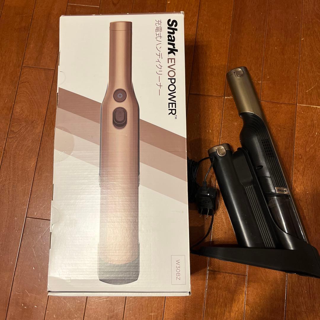 Shark. EVO POWER シャーク充電式ハンディクリーナー　W30BZ