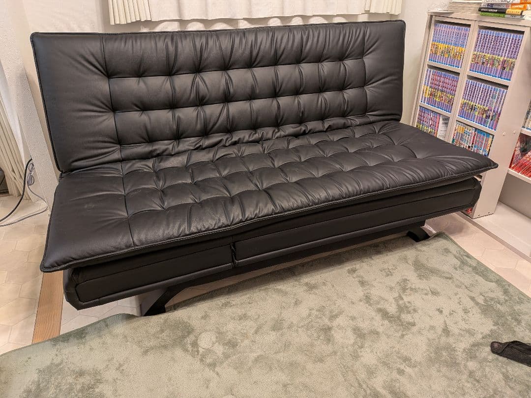 R*.様 ニトリ 傷・汚れに強い合成皮革 ソファベッド