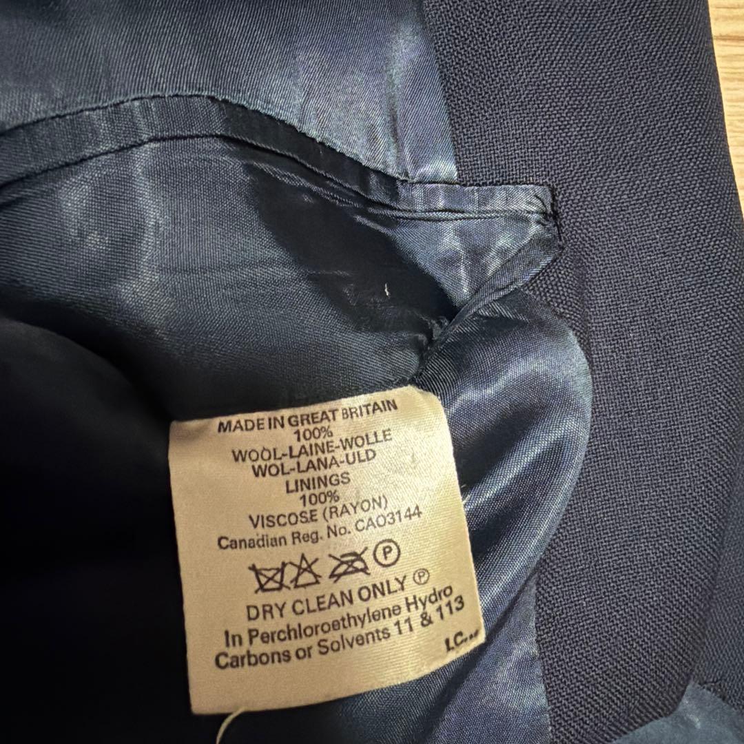 大人気　BURBERRY バーバリー 紺ブレ　金ボタン　ブレザー　英国製