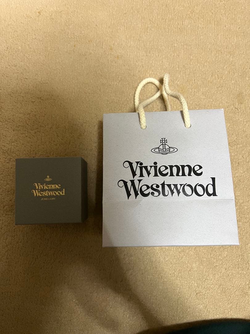 Vivienne Westwood オーブモチーフ ネクタイピン