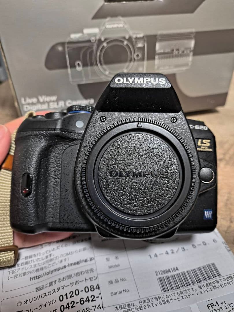 OLYMPUS E-620 デジタル一眼レフカメラ 本体とレンズ付き