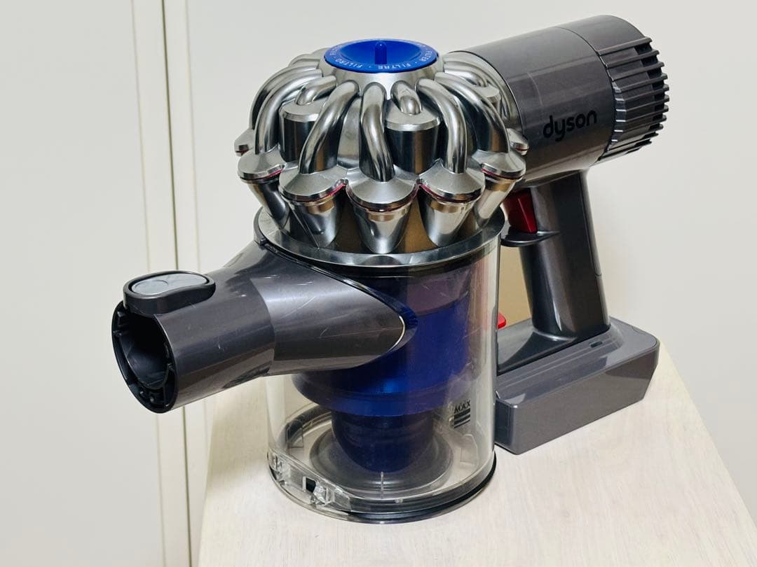 【洗浄清掃品】ダイソン DC62 マキタ仕様 付属品4点付 フィルター新品