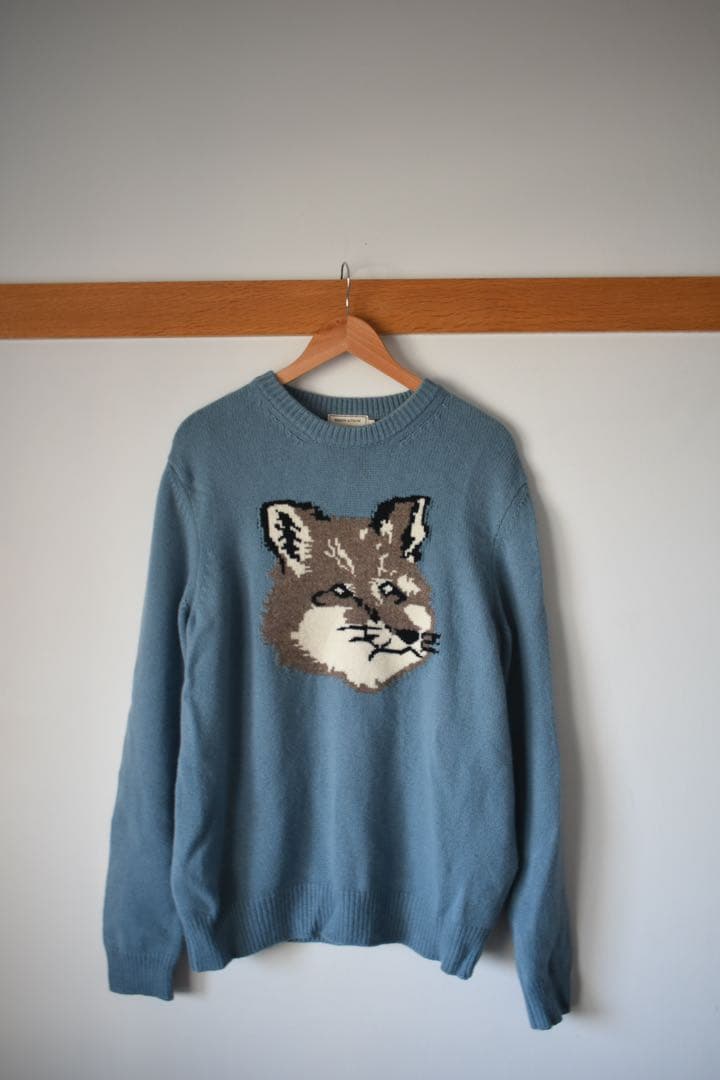 MAISON KITSUNÉ フォックス刺繍ニットセーター メンズ　M ブルー