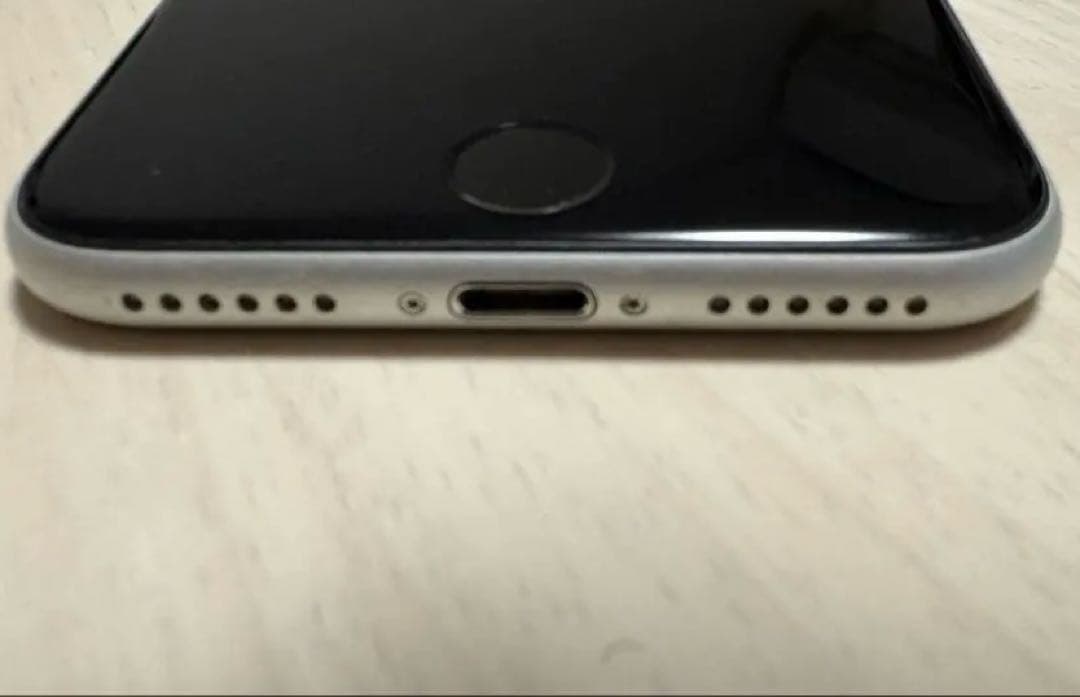 iPhone SE 第2世代 256GB SIMフリー