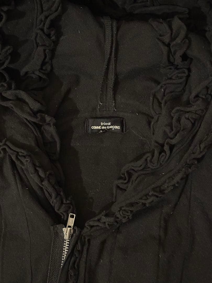 tricot COMME des GARÇONS ブラックフードジャケット