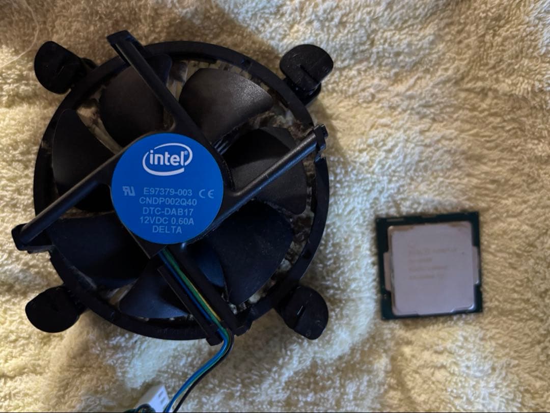 中古 corei5 10400 cpuのみ