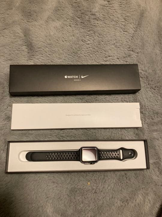 アップルウォッチseason3 ナイキモデル