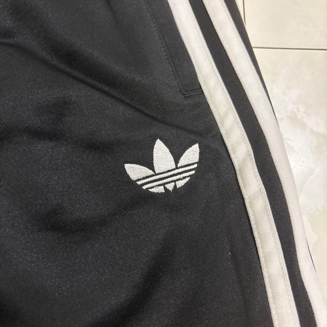 新品　アディダスオリジナルス　メンズ　セットアップ上下　ビッグロゴ　トレフィオル
