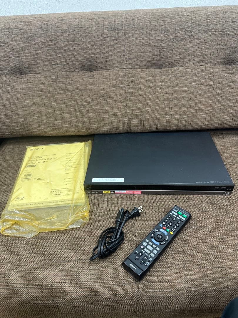 ⑧ SONY BDZ-AT950W Blu-rayレコーダー　2011年製