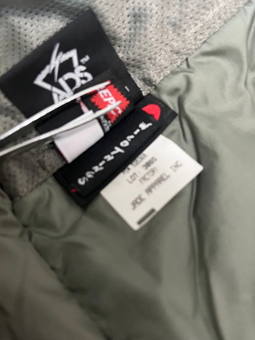 【極美品】米軍実物 ECWCS ワイルドシングス製LEVEL7 レベル7 M/R