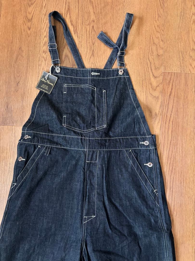 Dry Bones Cinch Buckle Overallsドライボーンズ