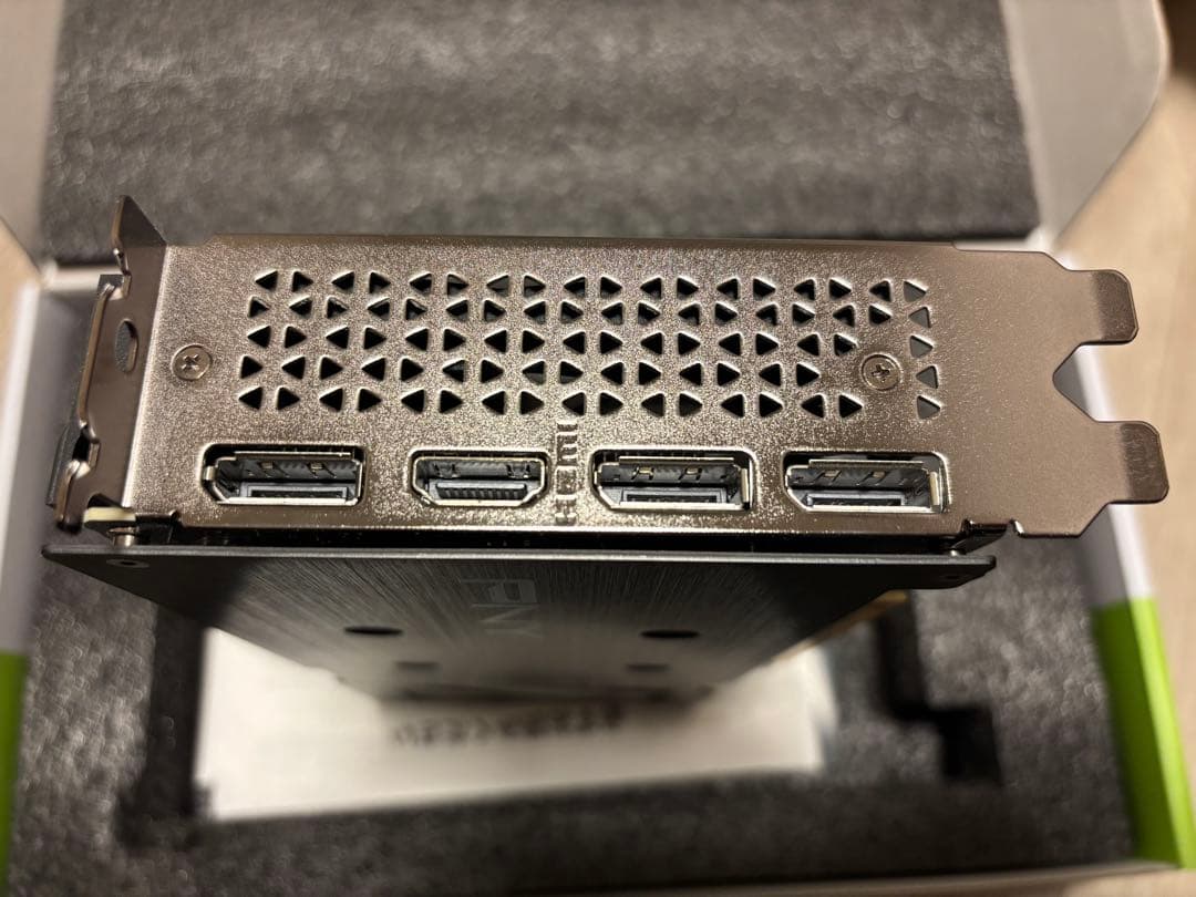 グラフィックボード・グラボ・ビデオカード PNY GeForce RTX 4060 8GB