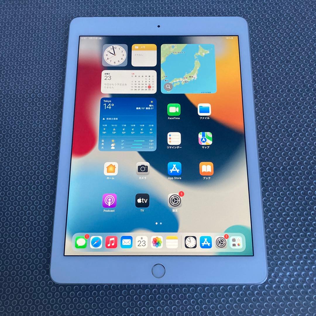 3939 極美品新品級☆電池最良好☆iPad Air2 128GB ドコモ☆