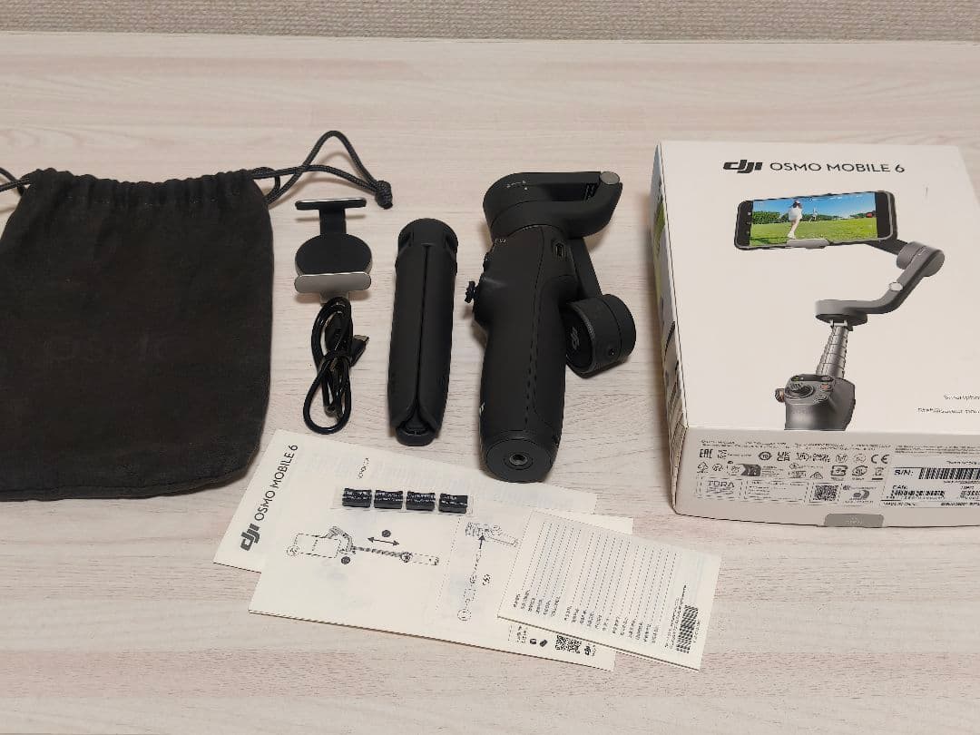DJI Osmo Mobile 6 スマートフォンジンバル