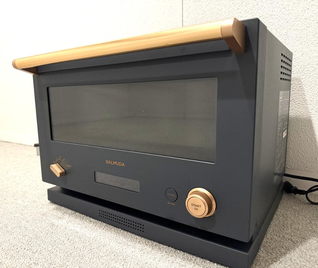 【限定】　BALMUDA オーブンレンジ ダークグレー 型番 : K04A-DG