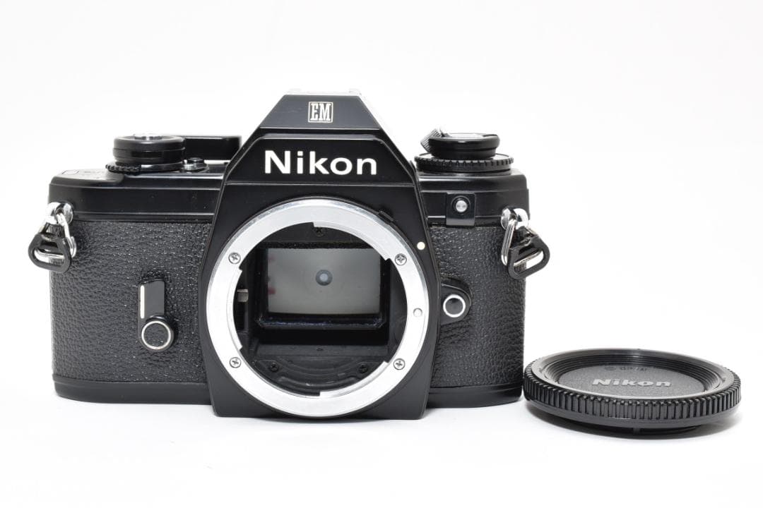 超美品 NIKON ニコン フィルムカメラ EM モルト新品交換済 H156