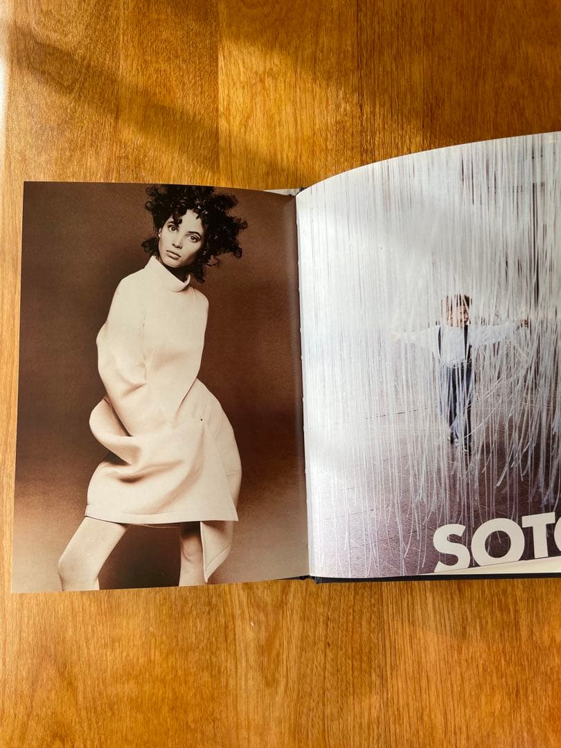 COMME des GARÇONS アートブック