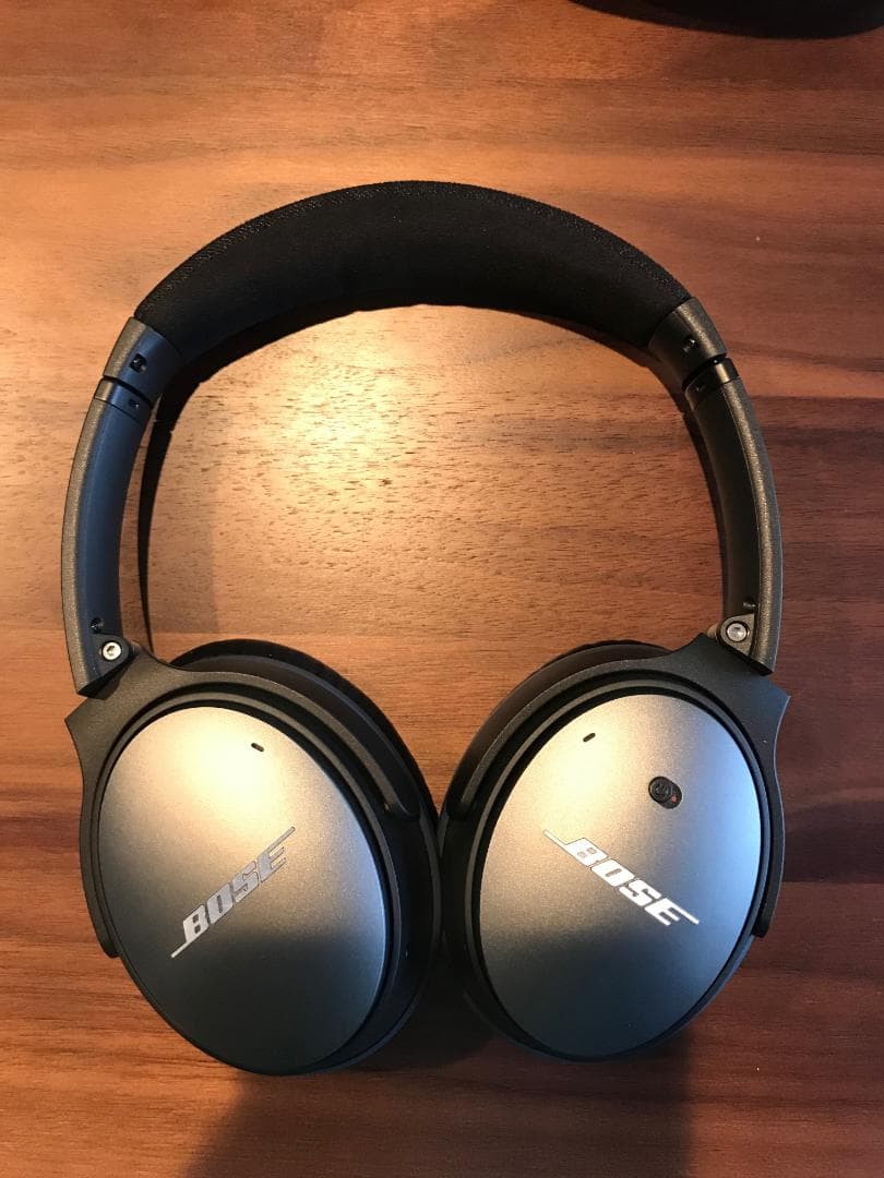 【美品】ボーズヘッドフォン（ノイズキャンセリング）