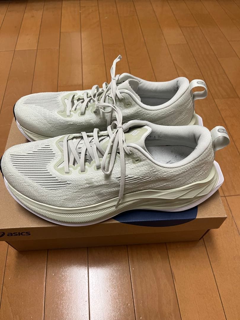 アシックス スーパーブラスト2 28センチ