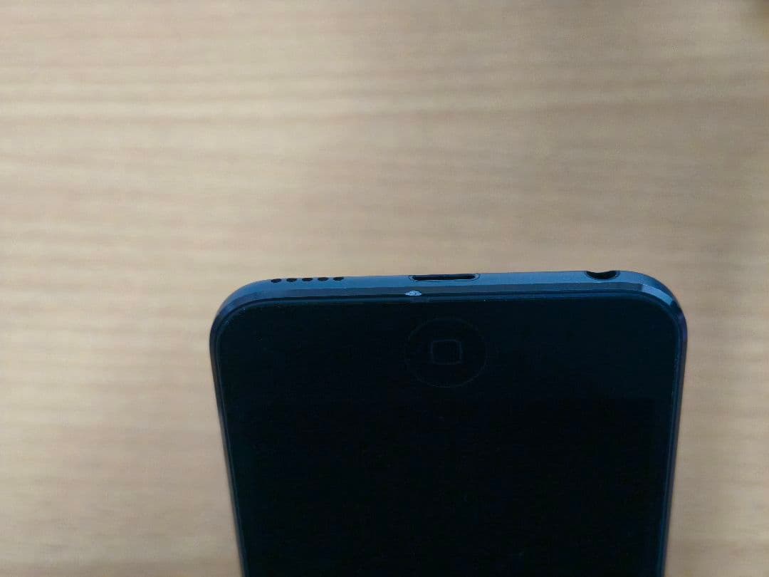 【傷あり・本日発送OK】Apple iPod touch第7世代 32GB 本体