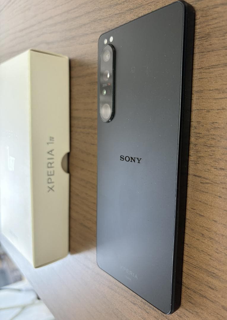 Xperia 1 IV ブラック 256GB （AU購入）SOG06