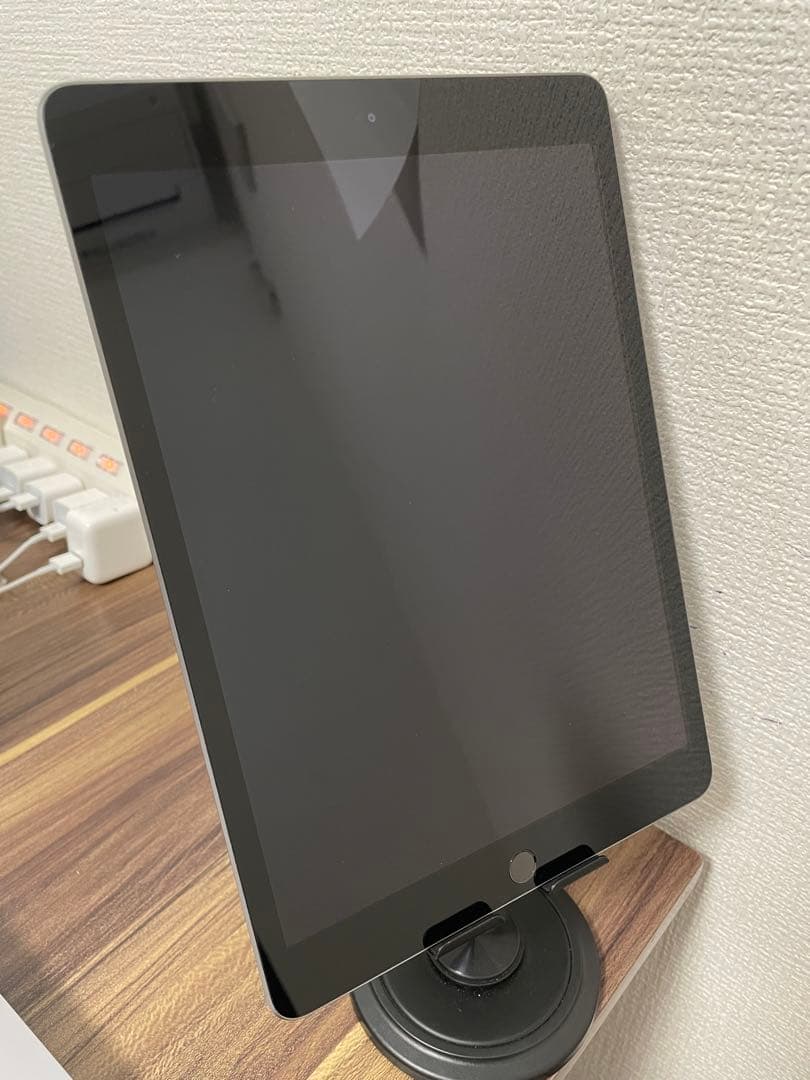 【即日発送】iPad(第7世代)スペースグレイ 32GB