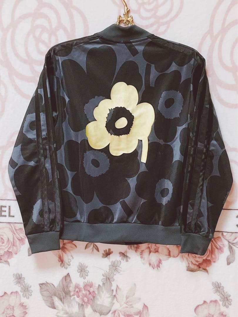 adidas✖marimekko★*コラボウニッコトラックトップS*°♡