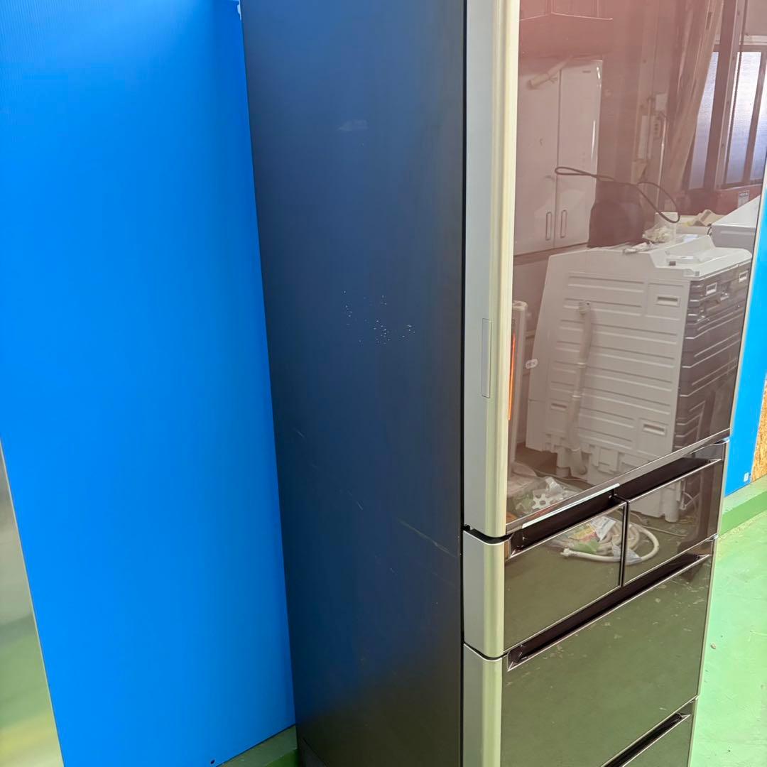 635 日立　大型冷蔵庫　400L強　右開き　家庭用　自動製氷　ガラスパネル