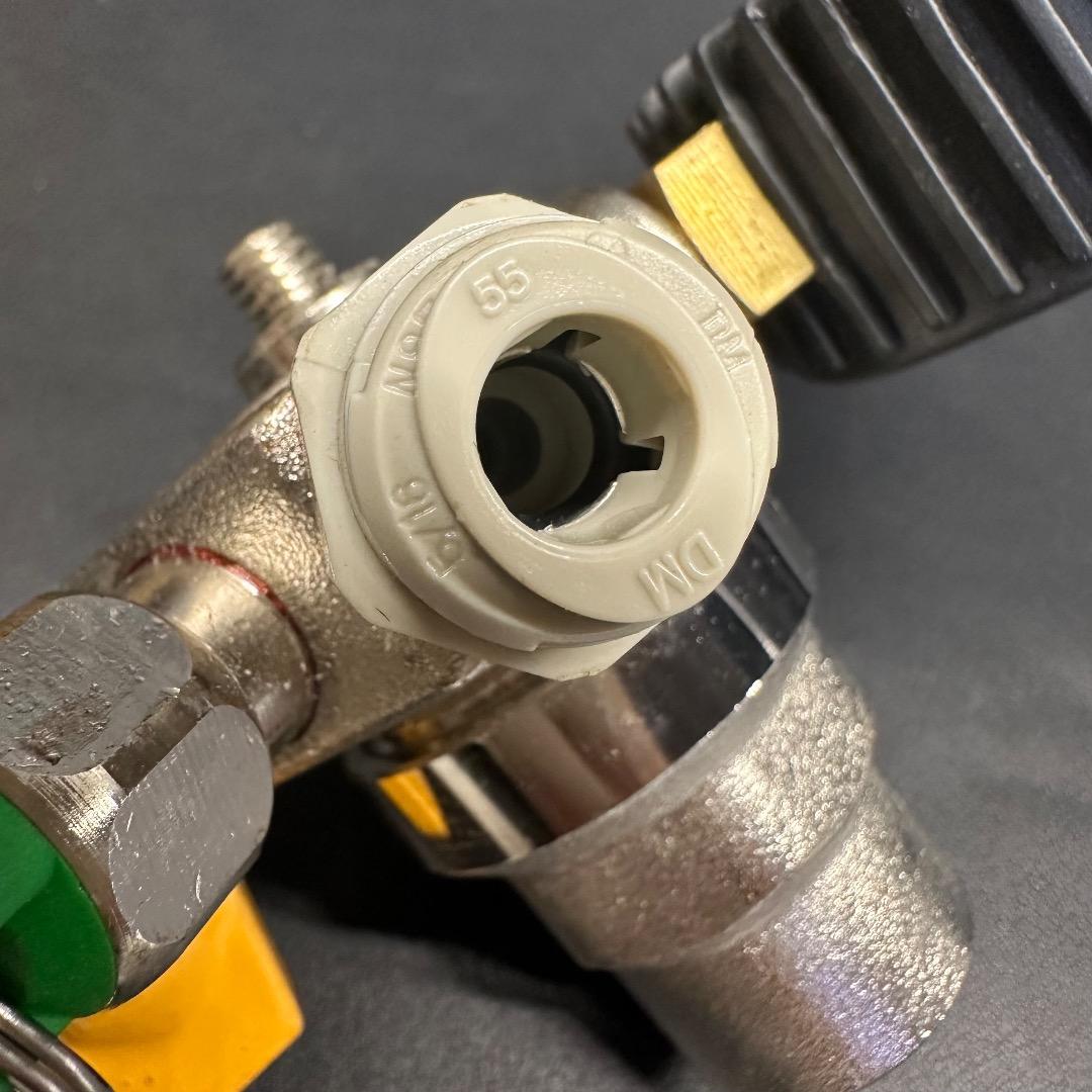 ♡Hd左1002 未使用保管品 TWELVETAP CO2レギュレーター